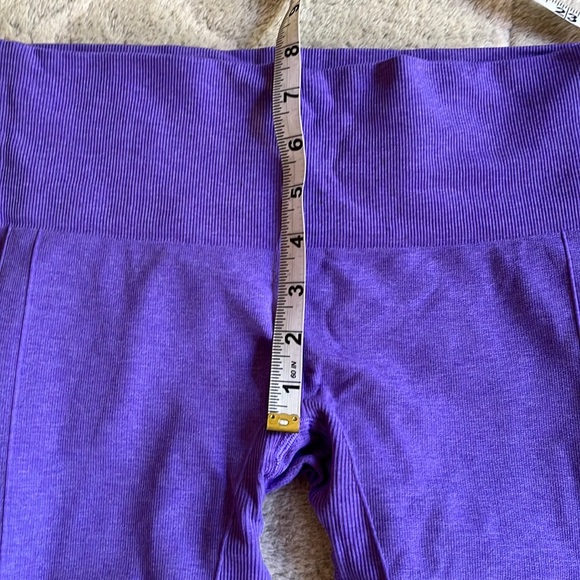 Lululemon In The Flow Crop - Picture 11 of 12